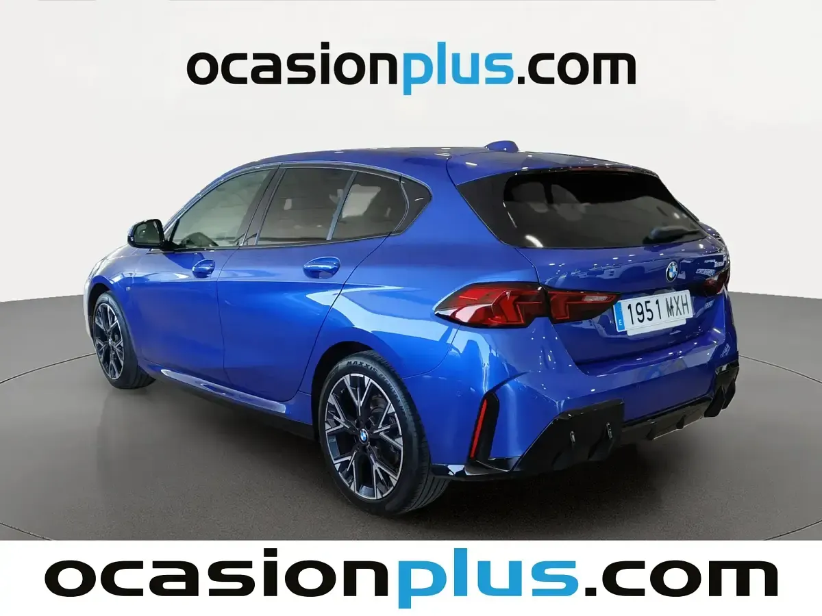 Usado BMW 120 163 CV (119 kW) 2024 Azul Utilitario