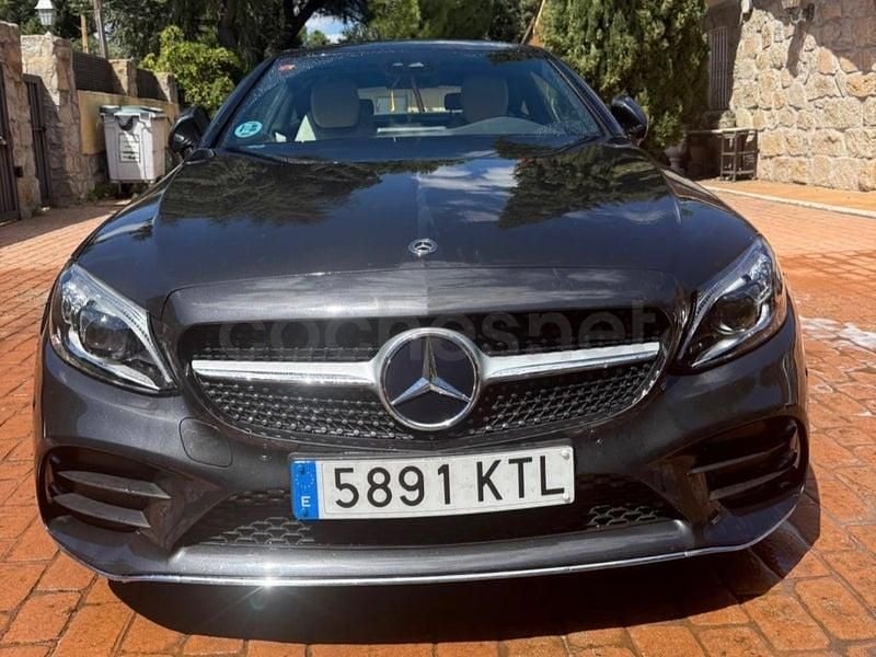 Usado Mercedes C220 194 HP (142 kW) 2020 Preto Coupé