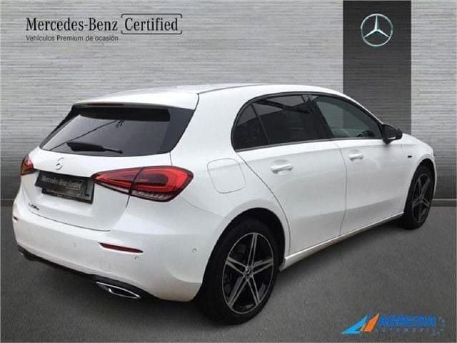 Usado Mercedes A250 Progressive 218 CV (160 kW) 2021 Blanco Berlina
