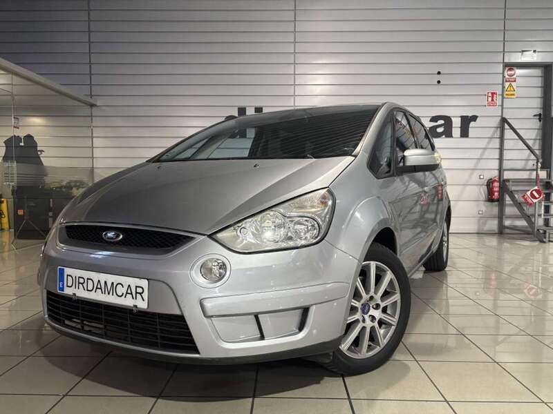 Usado Ford S-MAX Titanium 140 CV (102 kW) 2007 Plateado Monovolumen