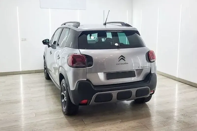 Usado Citroën C3 Aircross PureTech 110 CV (80 kW) 2023 Gris / plata SUV