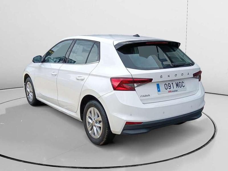 Usado Skoda Fabia Ambition 95 CV (69 kW) 2023 Blanco Utilitario