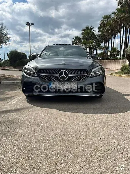 Käytetty Mercedes C220 170 HP (125 kW) 2019 Harmaa Sedan