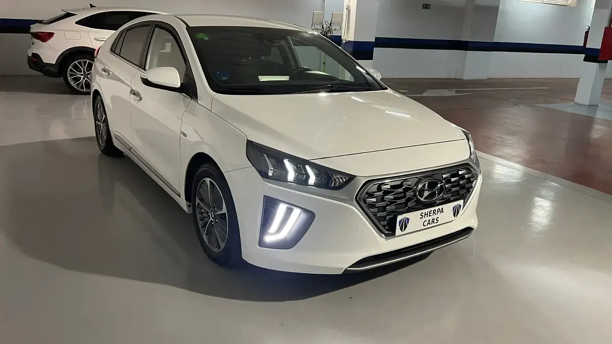 Usado Hyundai Ioniq 141 CV (103 kW) 2020 Blanco Utilitario