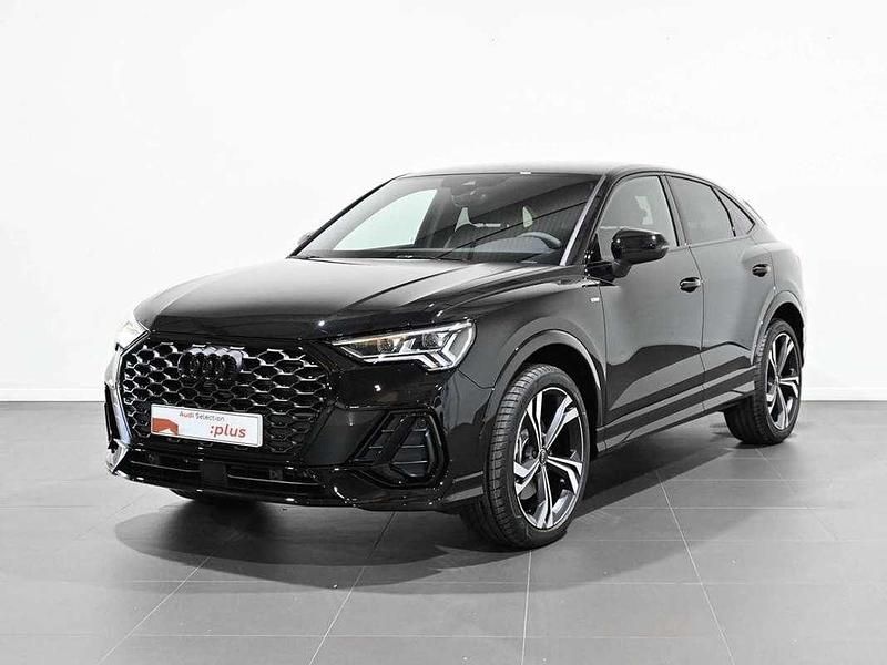 Negro Usado 2024 Audi Q3 Sportback Ambiente SUV | 43.700 € (Un poco caro) - Imagen 1/4