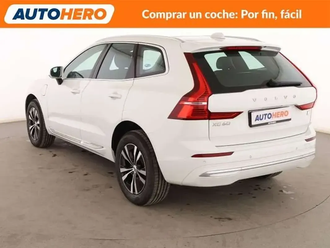 Usado Volvo XC60 Business Edition 341 CV (250 kW) 2021 Blanco SUV