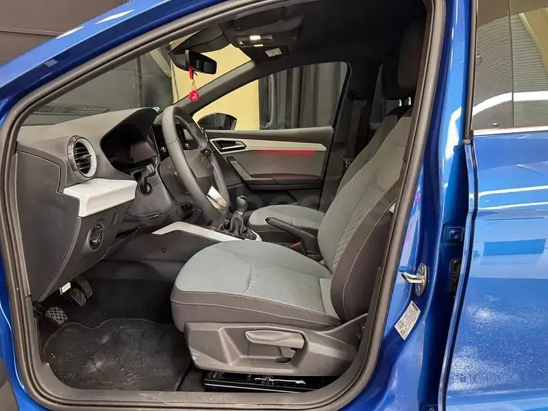 Usado Seat Ibiza Style 115 CV (84 kW) 2025 Azul Utilitario