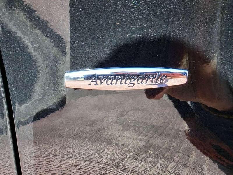 Usado Mercedes V220 Avantgarde 163 CV (119 kW) 2016 Negro Monovolumen