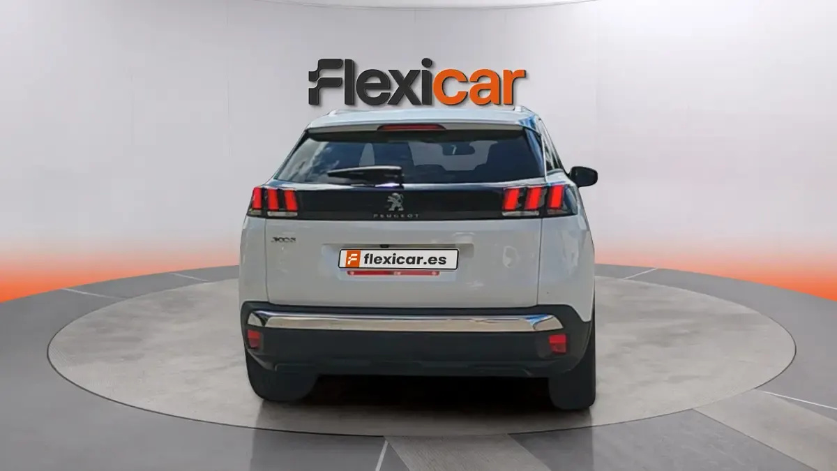 Usado Peugeot 3008 Active 131 CV (96 kW) 2018 Blanco SUV