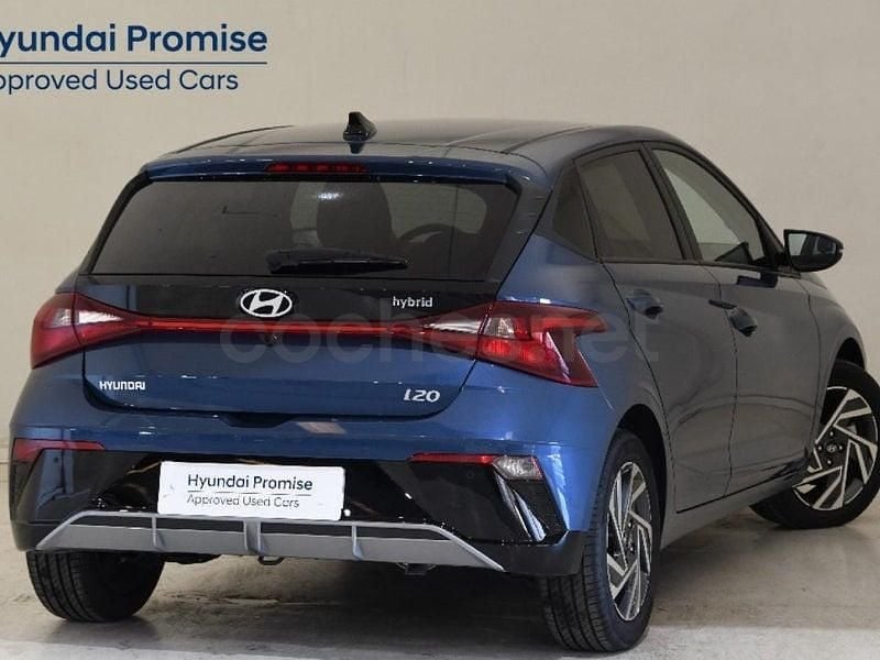 Usado Hyundai i20 100 CV (73 kW) 2025 Azul Utilitario