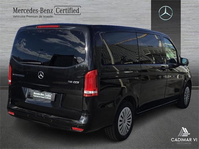 Usado Mercedes Vito 163 CV (119 kW) 2023 Negro Van