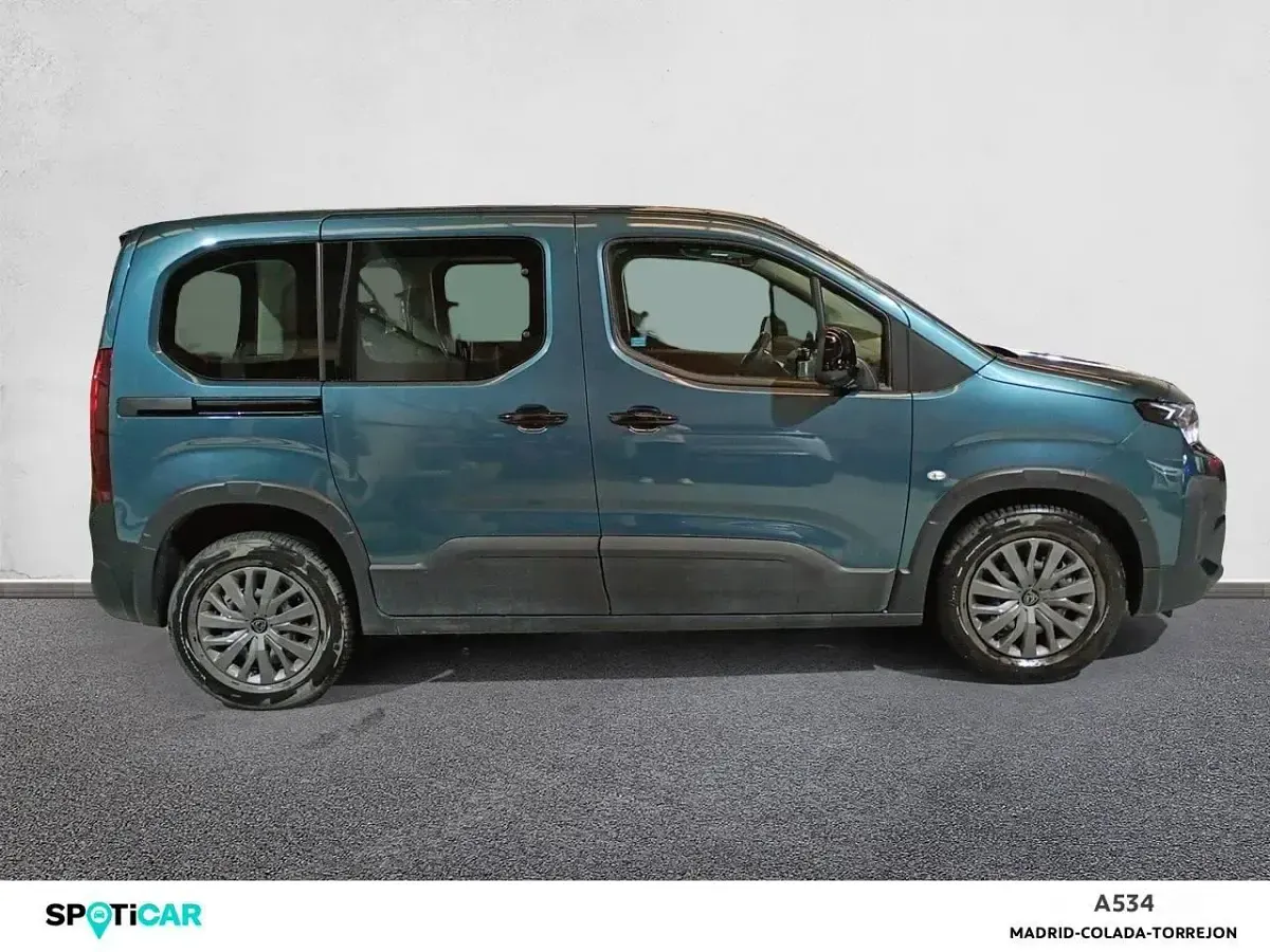 Usado Peugeot Rifter Allure 100 CV (73 kW) 2025 Azul Monovolumen