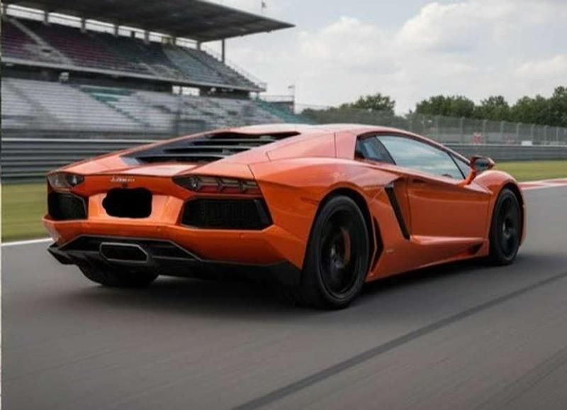 Usado Lamborghini Aventador 700 CV (514 kW) 2015 Naranja Coupe