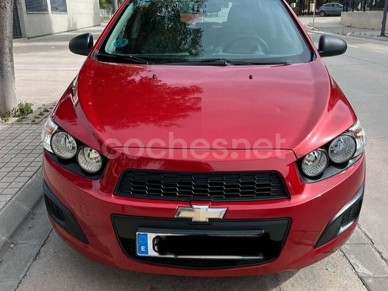 Usado Chevrolet Aveo LS 84 CV (61 kW) 2012 Granate Berlina