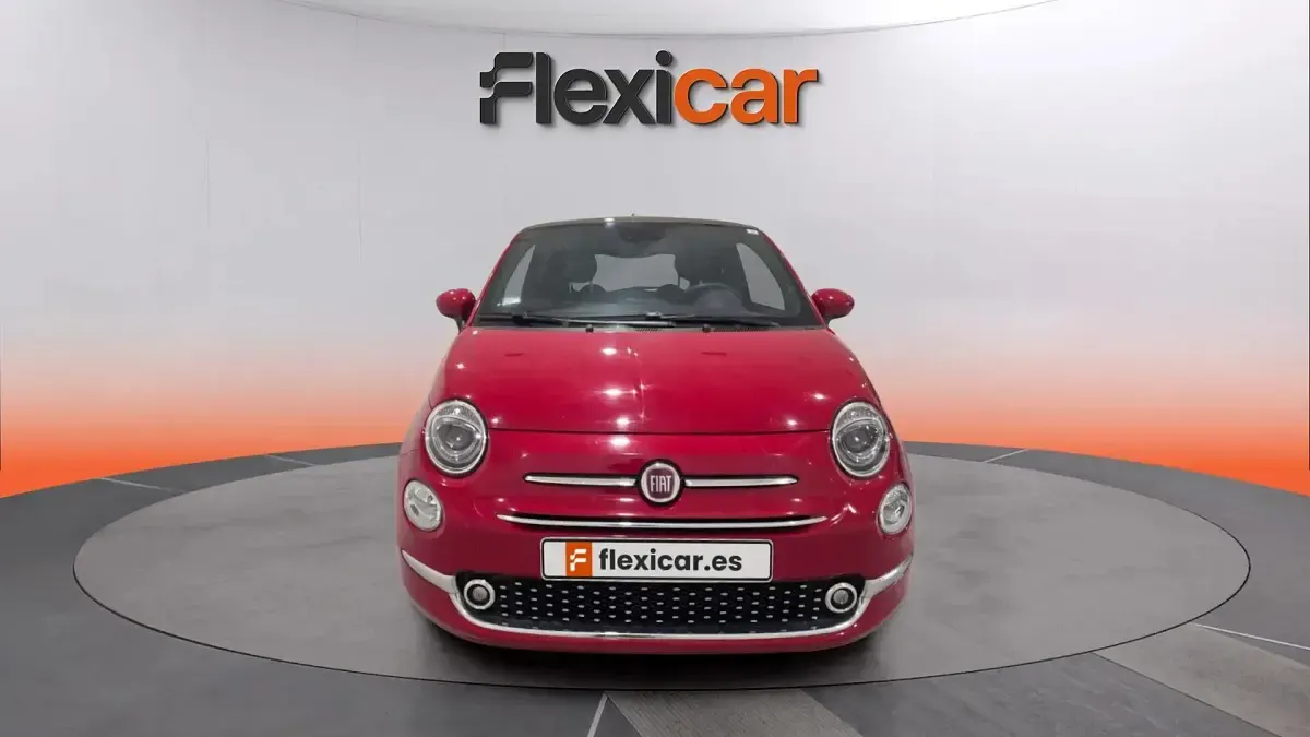 Usado Fiat 500 71 CV (52 kW) 2023 Granate Berlina