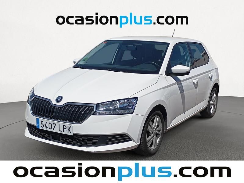 Blanco Usado 2021 Skoda Fabia Ambition Utilitario | 13.164 € (Precio justo) - Imagen 1/4