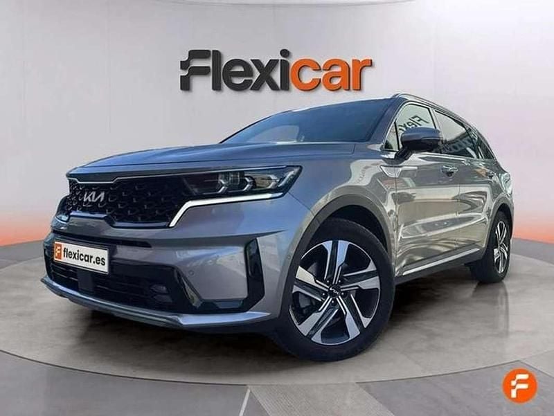 Usado Kia Sorento Advance 232 CV (170 kW) 2024 Blanco SUV
