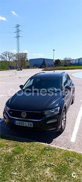 Usado VW T-Roc Advance 150 CV (110 kW) 2022 Negro SUV