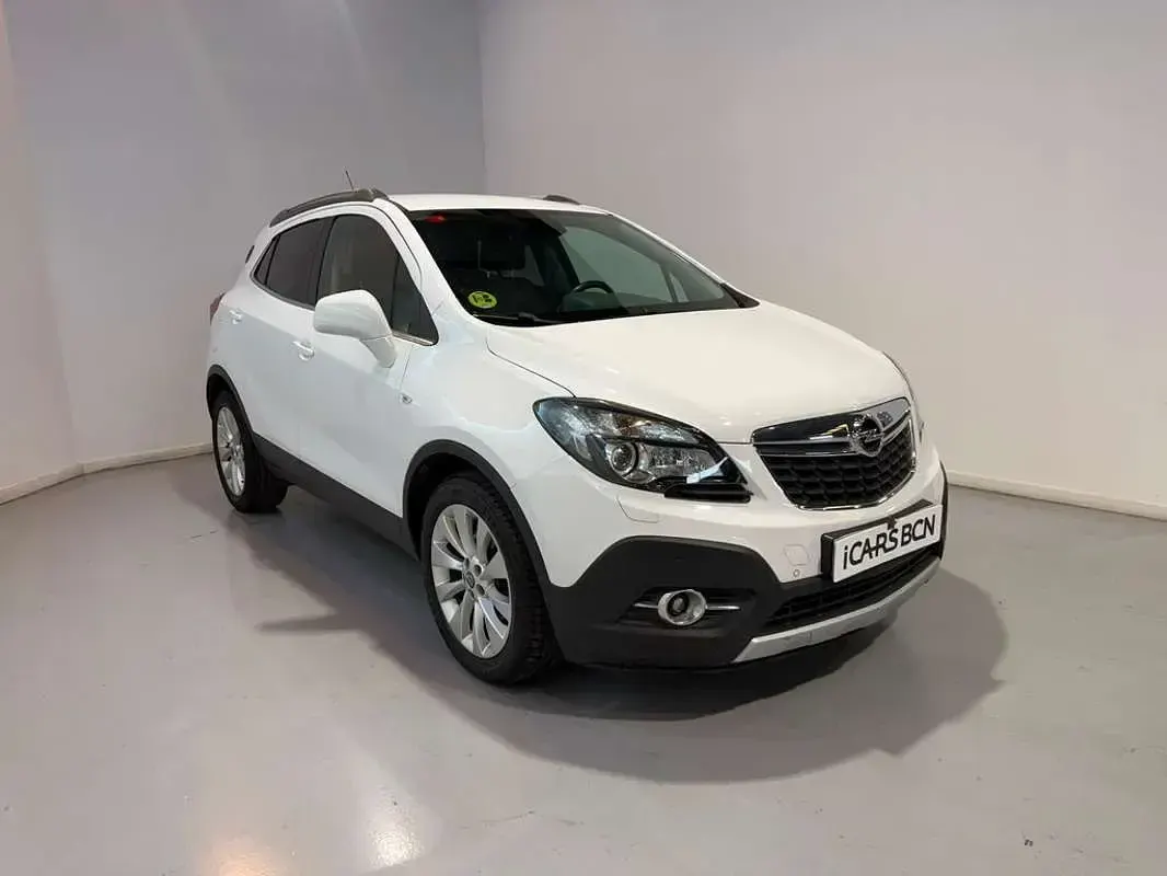 Usado Opel Mokka Selective 136 CV (100 kW) 2015 Blanco SUV