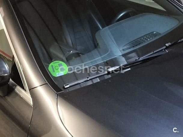 Usado Mercedes E220 194 CV (142 kW) 2021 Gris / plata Coupe