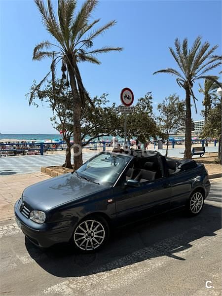 Verde Usado 2001 VW Golf Cabriolet Highline Descapotable | 5999 € - Imagen 1/4