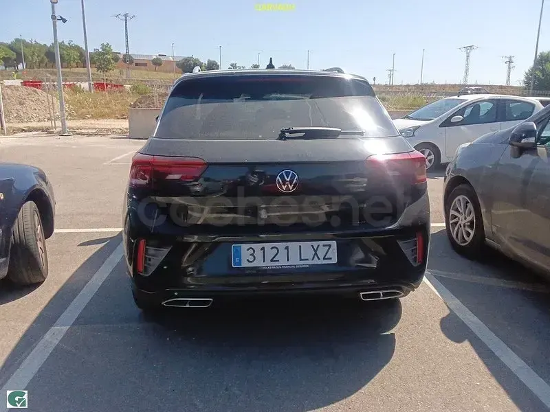 Usado VW T-Roc R-line 150 CV (110 kW) 2022 Negro SUV