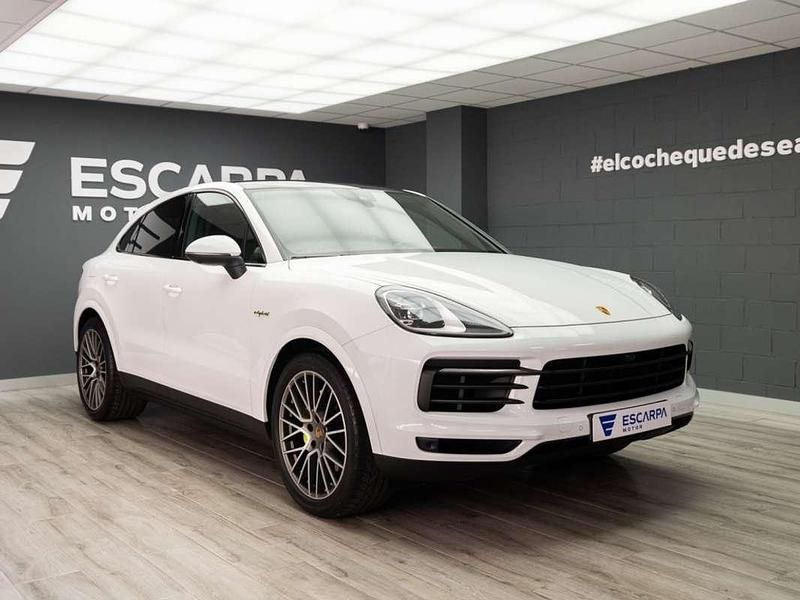Usado Porsche Cayenne Platinum Edition 462 CV (339 kW) 2023 Blanco SUV