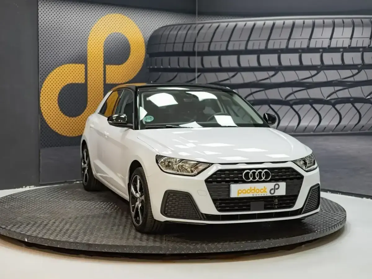 Usado Audi A1 Sportback Advanced 95 CV (69 kW) 2020 Blanco Utilitario
