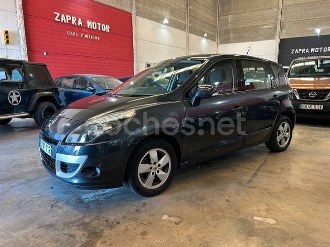 Gris / plata Usado 2010 Renault Scénic III Dynamique Monovolumen | 5000 € (Buen precio) - Imagen 1/4