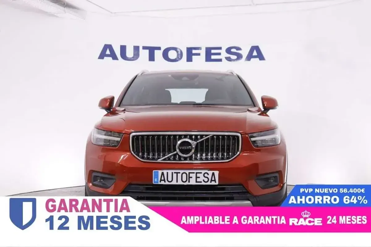 Usado Volvo XC40 Inscription 261 CV (191 kW) 2021 Rojo SUV