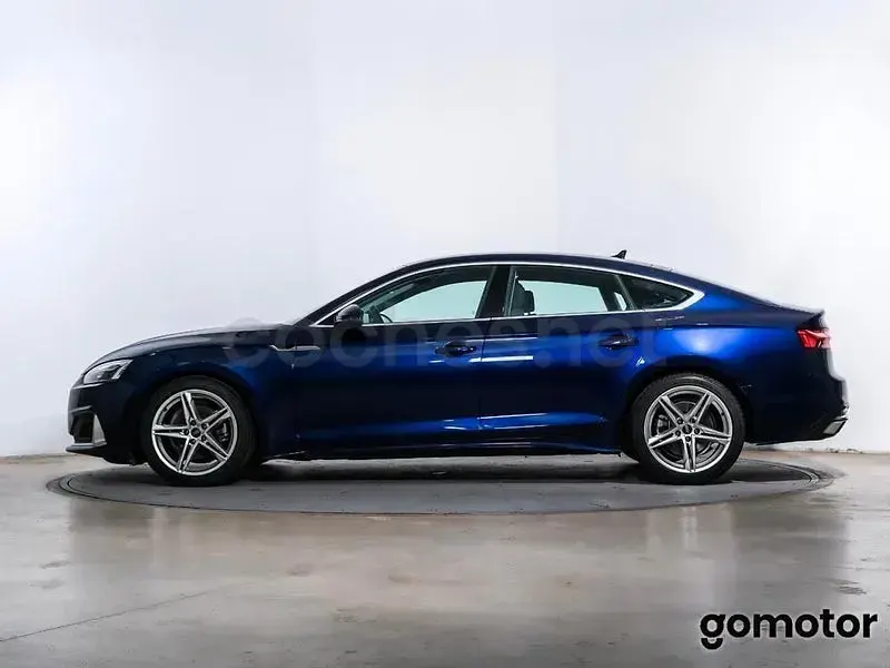 Usado Audi A5 Sportback 204 CV (150 kW) 2024 Azul Utilitario