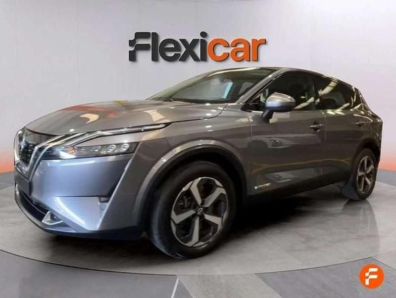 Usado Nissan Qashqai Acenta 190 CV (139 kW) 2024 Gris SUV