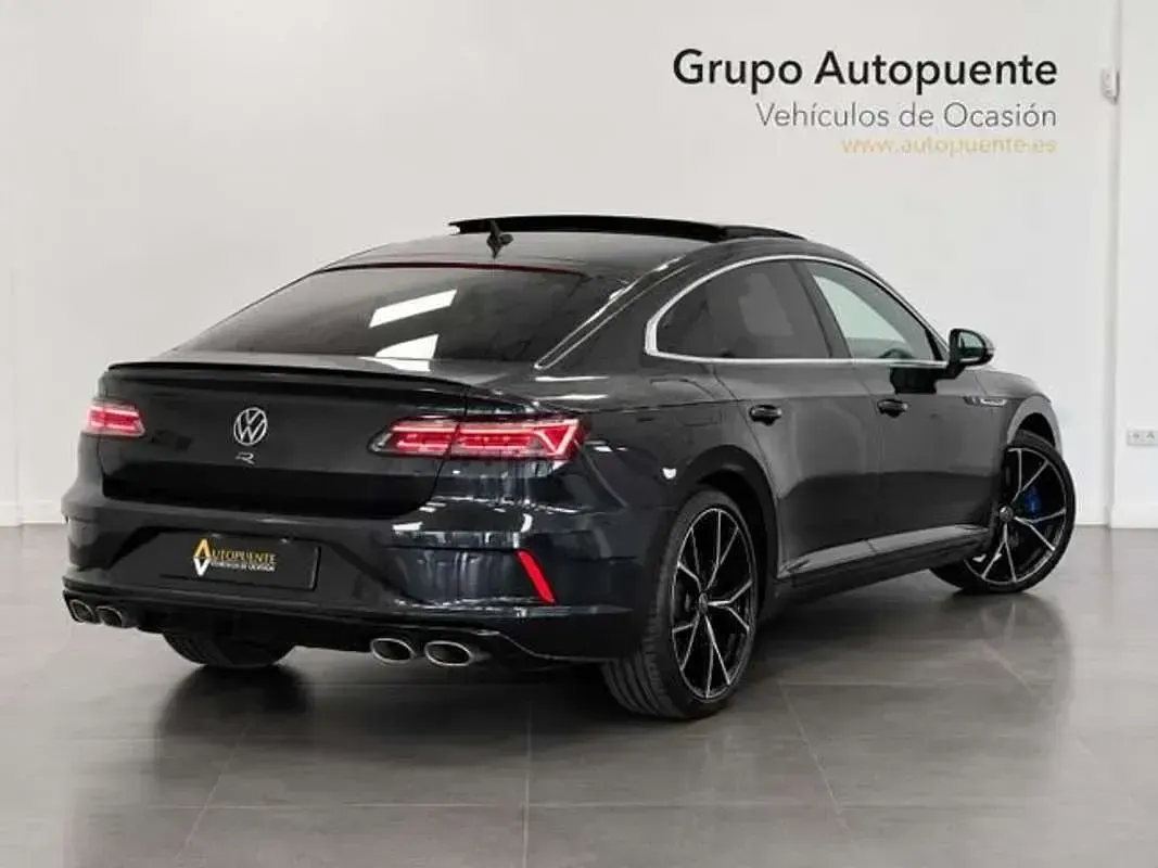 Usado VW Arteon R 321 CV (236 kW) 2022 Gris Berlina