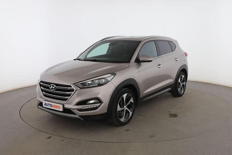 Beige Usado 2016 Hyundai Tucson SUV | 16.299 € (Un poco caro) - Imagen 1/3