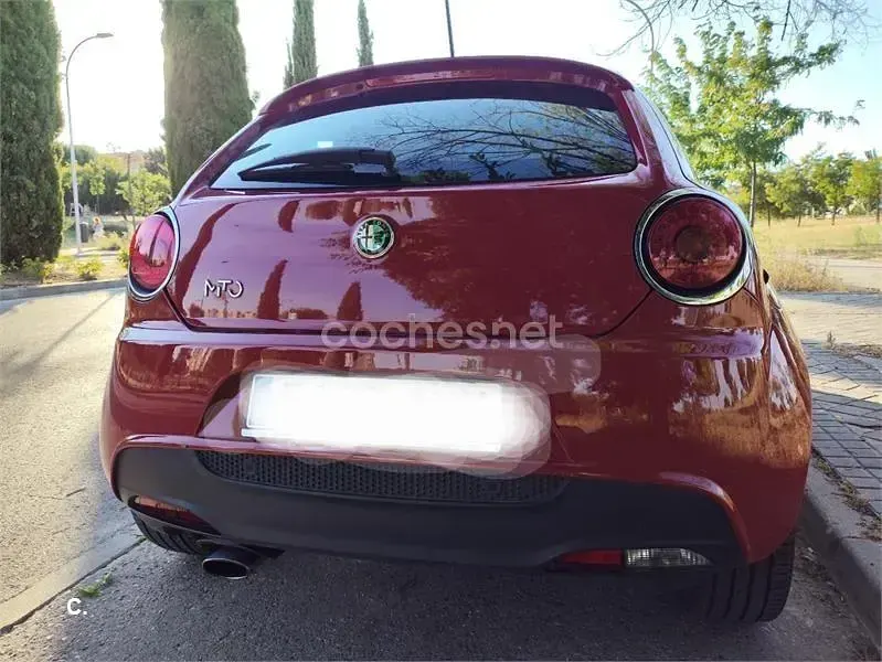 Usado Alfa Romeo MiTo Distinctive 135 CV (99 kW) 2010 Rojo Utilitario