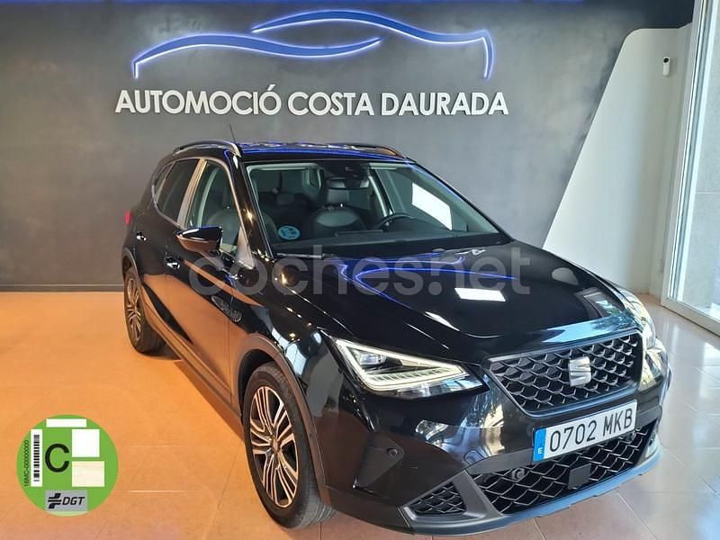 Usado Seat Arona Reference 95 CV (69 kW) 2023 Negro SUV