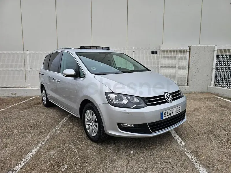 Usado VW Sharan Advance 170 CV (125 kW) 2011 Gris / plata Monovolumen