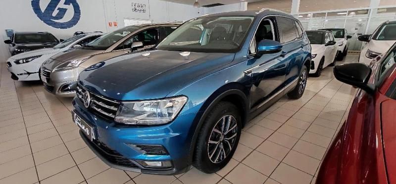 Usado VW Tiguan Allspace Advance 150 CV (110 kW) 2021 Azul SUV