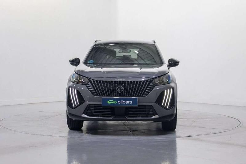 Usado Peugeot 2008 Allure 136 CV (100 kW) 2025 Gris SUV