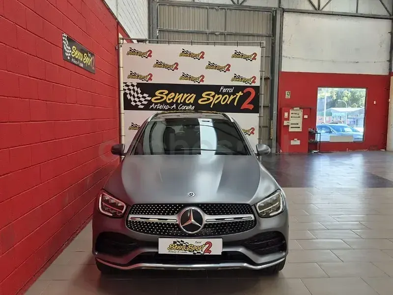 Usado Mercedes GLC300de 333 CV (244 kW) 2022 Gris / plata SUV