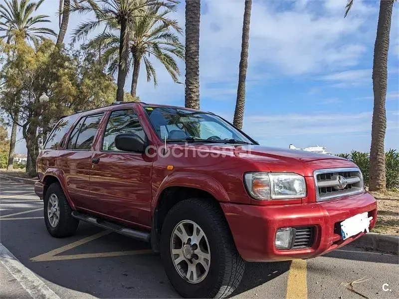 Usado Nissan Pathfinder SE 150 CV (110 kW) 2000 Rojo SUV