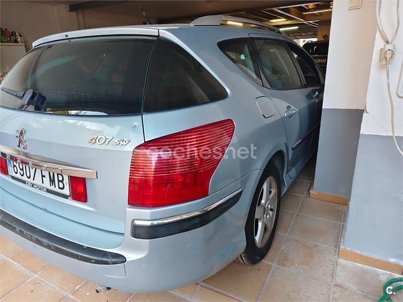 Usado Peugeot 407 136 CV (100 kW) 2007 Blanco Familiar