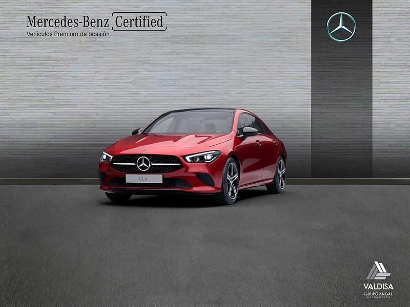 Usado Mercedes CLA200 Progressive 163 CV (119 kW) 2023 Manufaktur rojo patagonia Berlina
