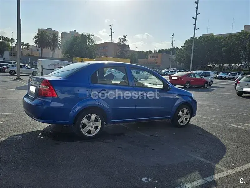 Usado Chevrolet Aveo LT 94 CV (69 kW) 2009 Azul Berlina