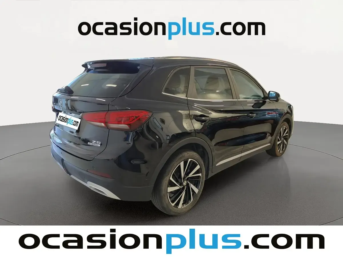 Usado MG ZS Luxury 197 CV (144 kW) 2025 Negro SUV