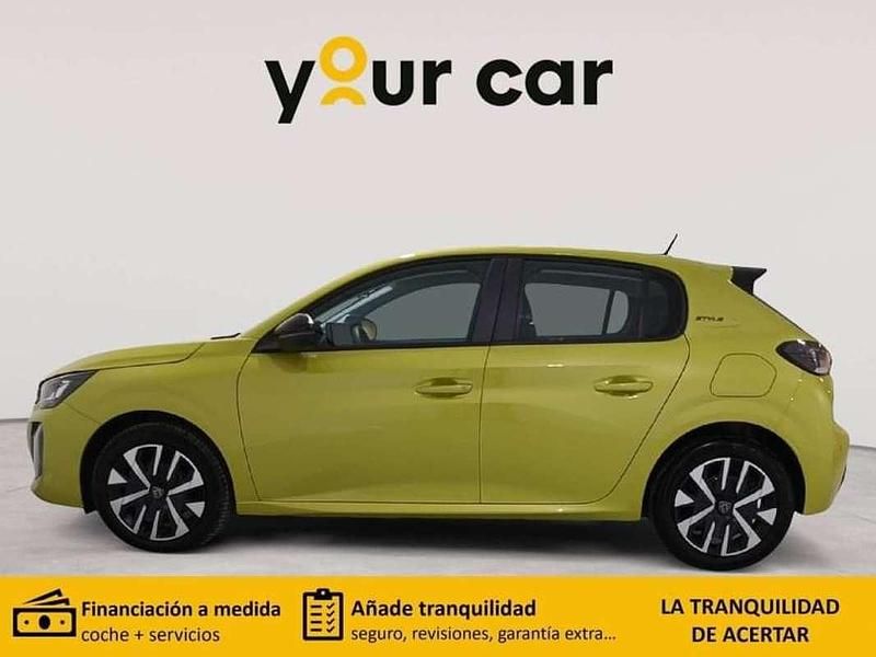 Usado Peugeot 208 Style 110 CV (80 kW) 2025 Amarillo Utilitario