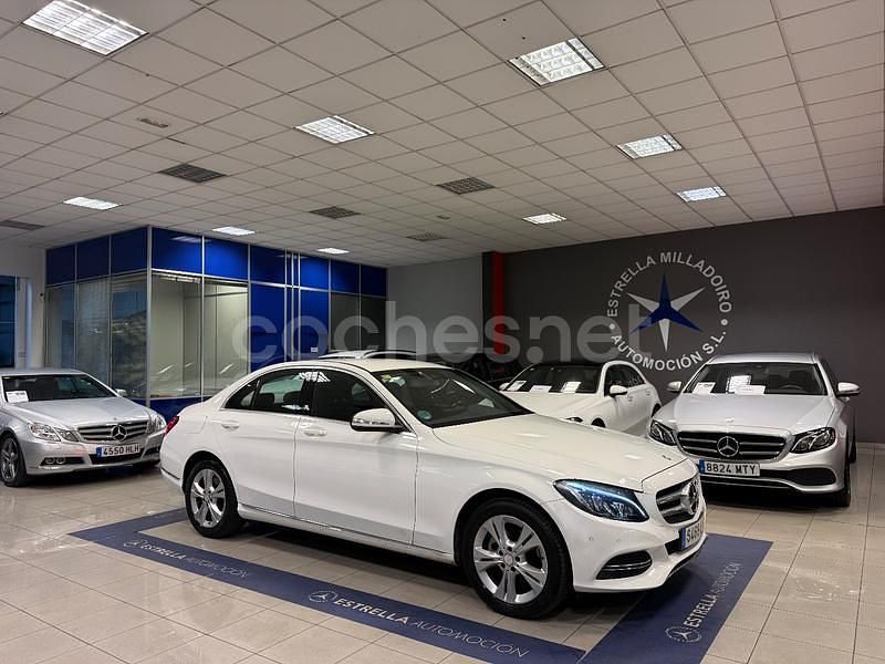 Usado Mercedes C180 Avantgarde 156 CV (114 kW) 2014 Blanco Berlina