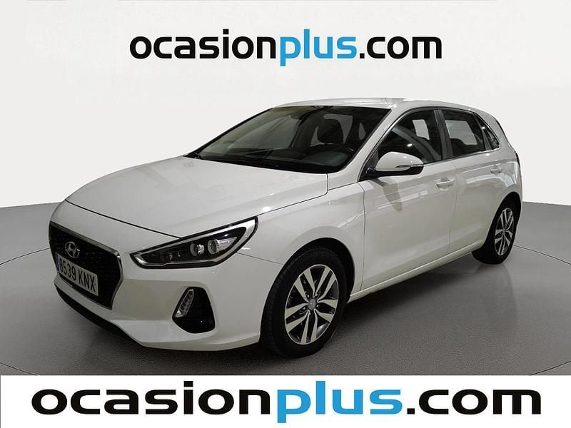 Usado Hyundai i30 140 CV (102 kW) 2018 Blanco Utilitario