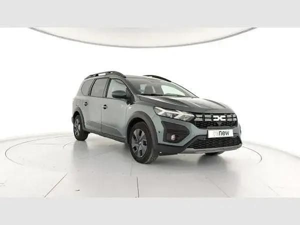 Usado Dacia Jogger Expression 100 HP (73 kW) 2025 Verde Monovolume