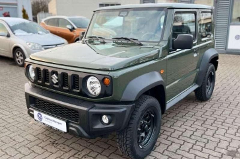 Usado Suzuki Jimny 102 CV (75 kW) 2019 Verde SUV